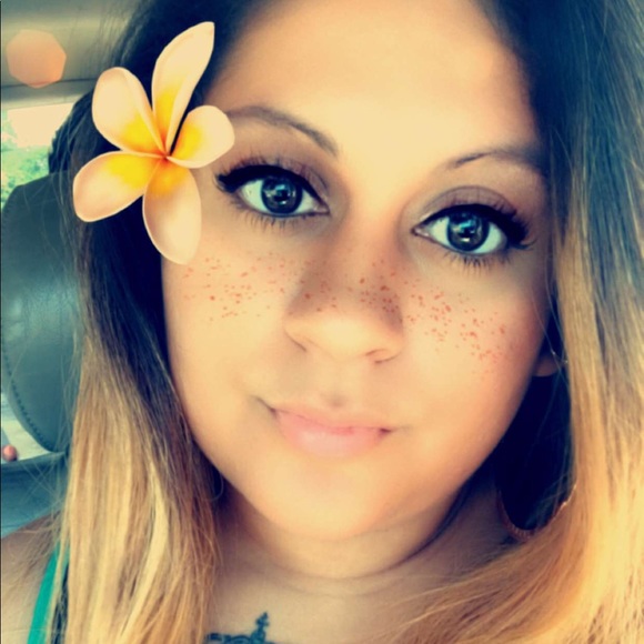 Meet your Posher, Wendy - Picture 1 of 1